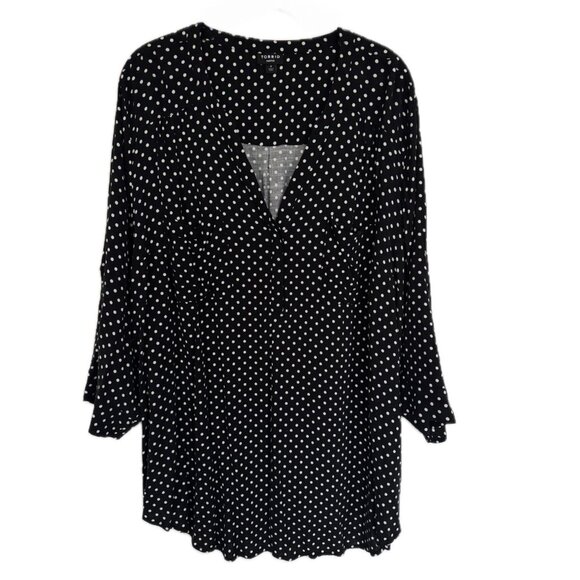 Torrid 4X BLACK and WHITE Polka Dot Harper 3/4 Sleeve Plus Size Top Blouse Tunic - Picture 1 of 14
